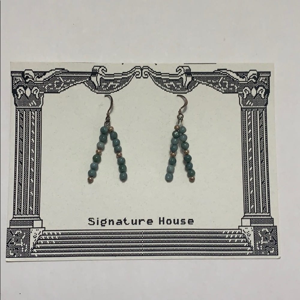 Light green Jade dangle earrings